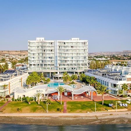 Radisson Beach Resort Lárnaca Exterior foto
