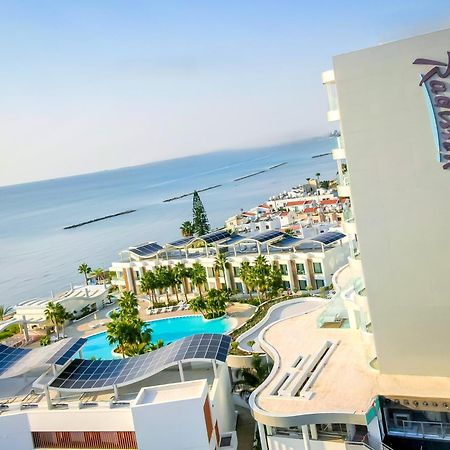 Radisson Beach Resort Lárnaca Exterior foto
