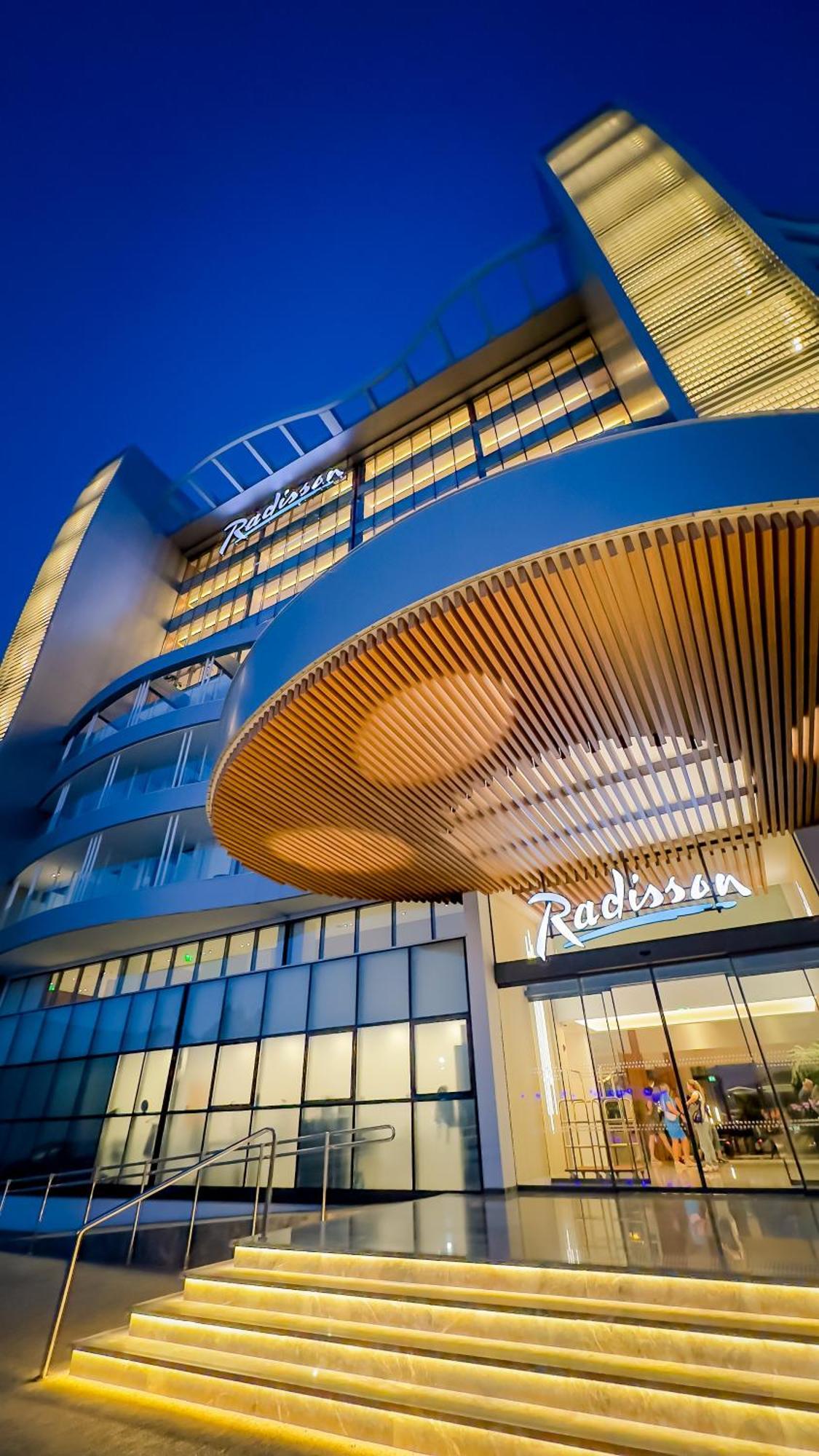 Radisson Beach Resort Lárnaca Exterior foto