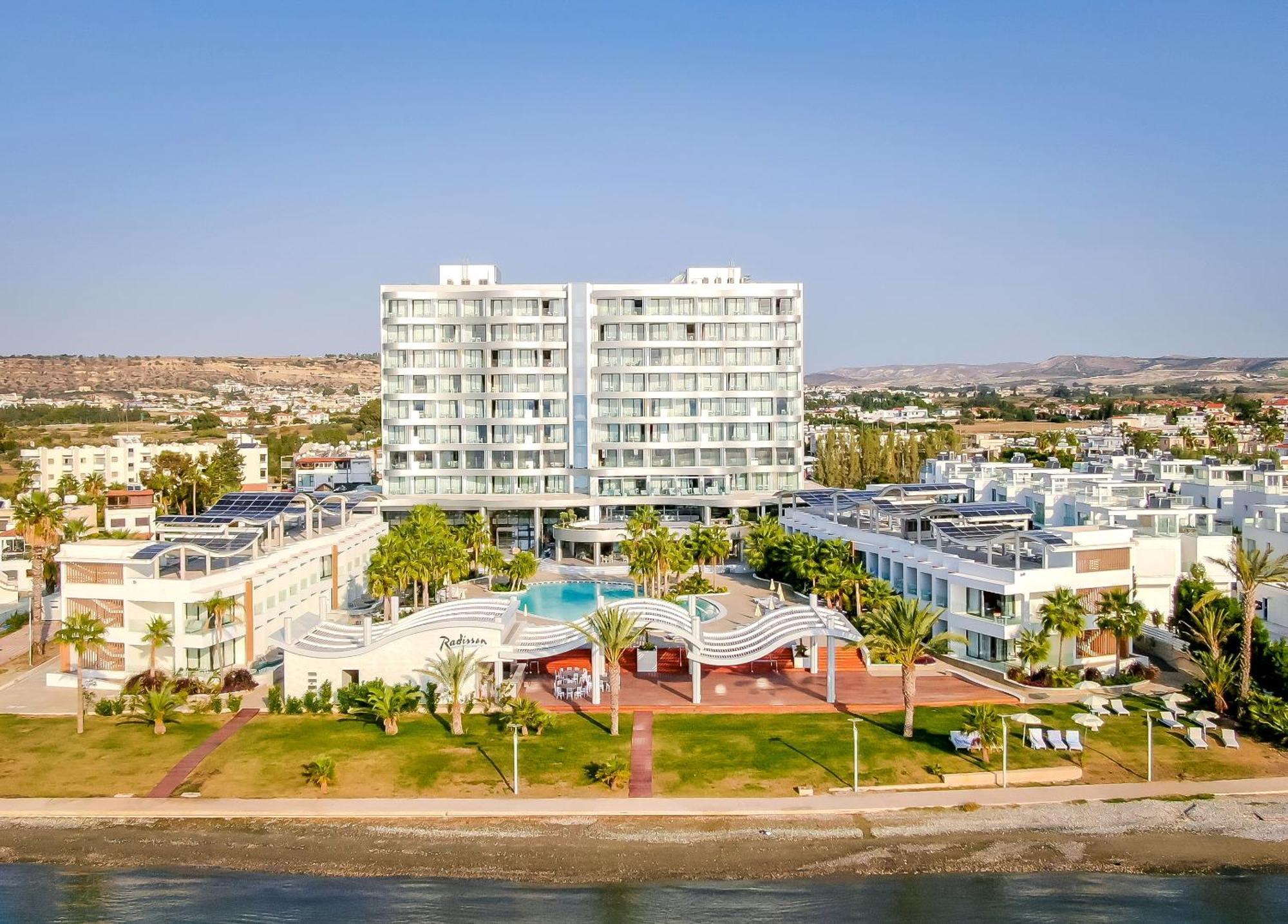 Radisson Beach Resort Lárnaca Exterior foto